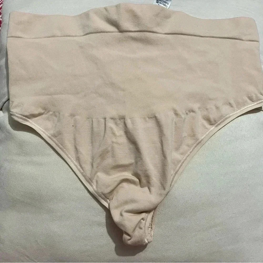 Assets  by Spanx thong